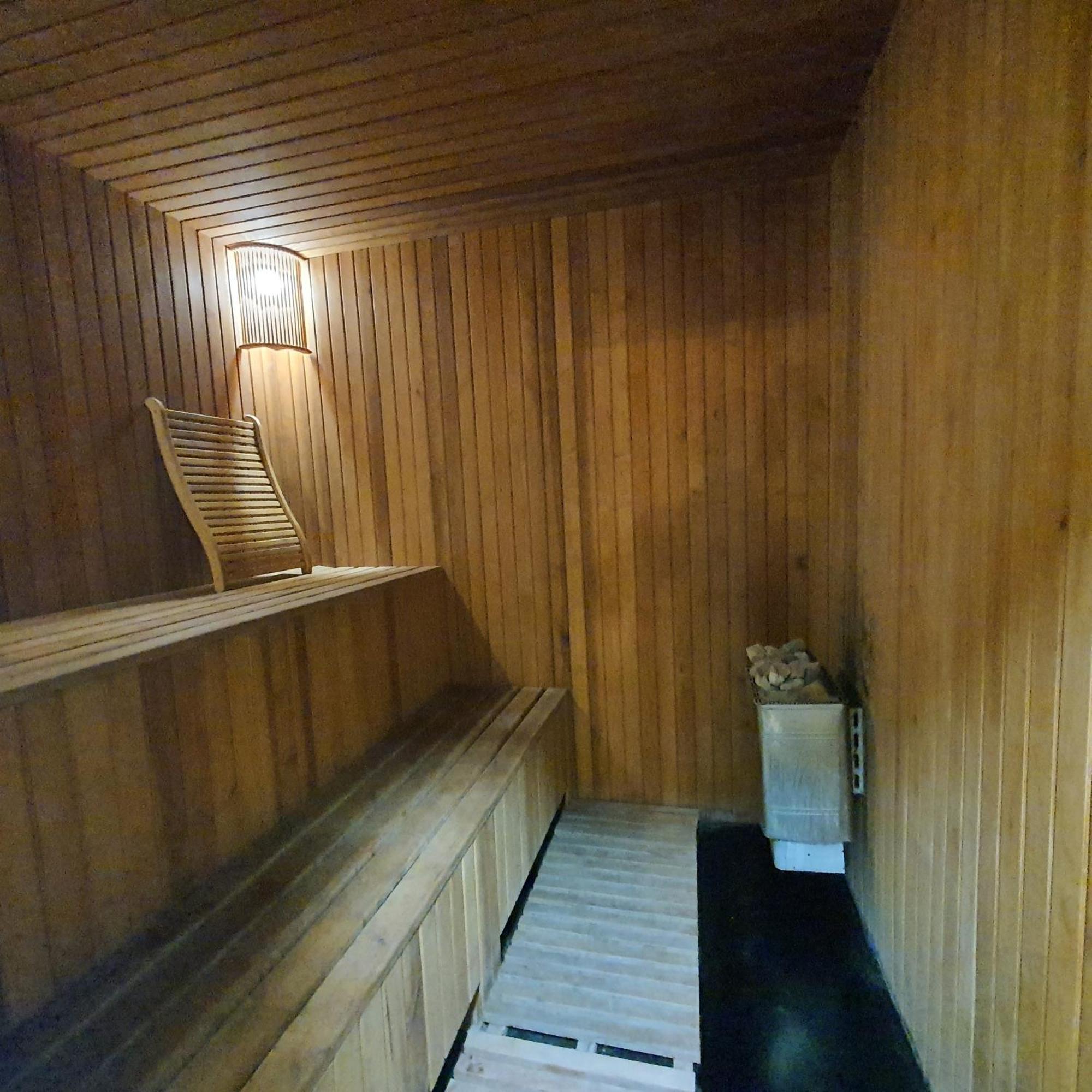 шалена жаба Holiday home