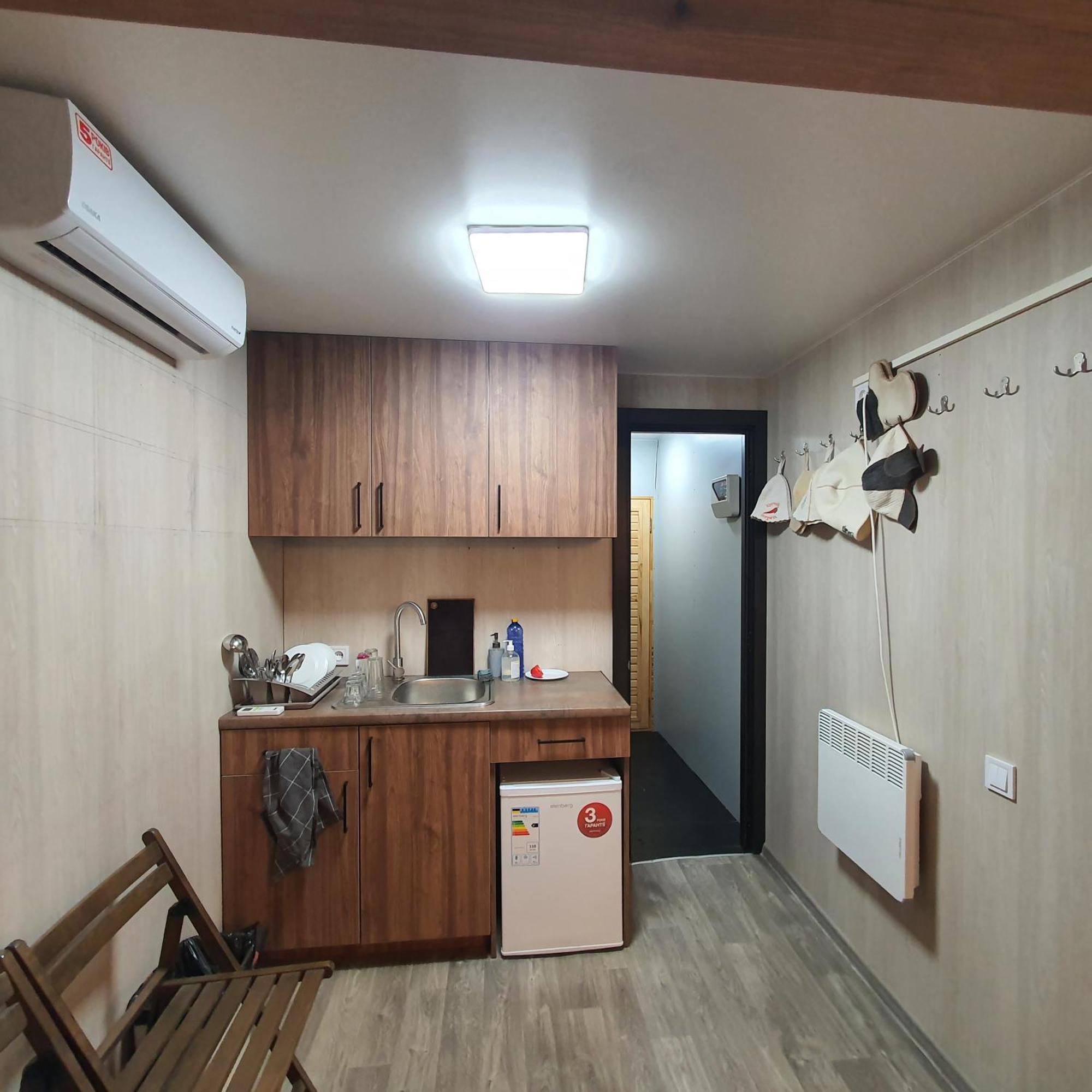 Holiday home шалена жаба Novomoskovs'k